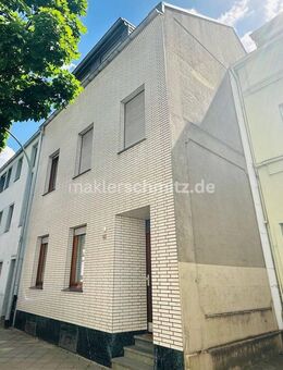 M'GLADBACH - GEISTENBECK PLATZWUNDER MIT STIL - MODERNISIERTES WOHNHAUS AUF WEITLÄUFIGEM GRUNDSTÜCK! - Mönchengladbach