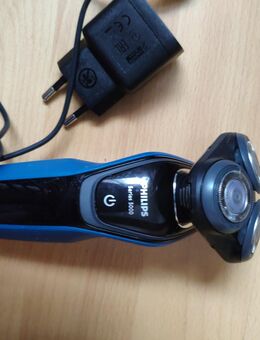 Rasierer Philippis Series 5000 - Uslar