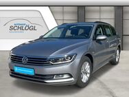 VW Passat Variant, 2.0 TDI Comfortline AD Massagesitze, Jahr 2019 - Traunreut