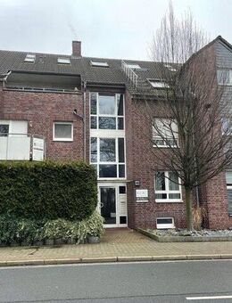 Moderne 3-Zimmer-Wohnung in solidem Mehrfamilienhaus - Moers