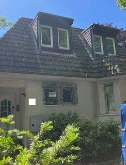 21.600 € Nettokalt-Miete !!! Ebenerdig, modern, alleinige Grundstücksnutzung ca. 450 m², EG im ZFH, 3x Stellpl., 2x Carportpl. - Hamburg