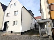 Sanierte 3 Zimmer Wohnung in der Innenstadt - Neumarkt (Oberpfalz)