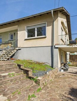 "Le Chantier" - 1 bis 4 Wohneinheiten warten in Tünsdorf zum Ausbau - mit großzügigem Obstgarten - Mettlach