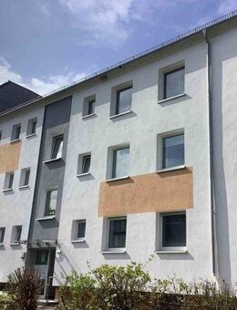 Mitten drin! Günstig geschnittene 4-Zi.-Wohnung - Bremen