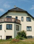 Ostsee Insel Rügen Ferienhaus für 10 Personen Haustier W- Lan kostenlos Garten Spielplatz in 06618
