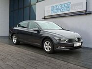 VW Passat Lim. Comfortline*Kamera*Navi*DSG* Klim... - Troisdorf