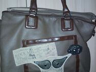 Verschiedene Taschen gross und klein - Köln Zentrum