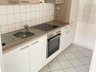 Senftenberg! Perfekte 2-Zimmerwohnung mit EBK und Abstellraum in zentraler Lage! - Senftenberg