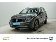 VW Tiguan, 1.4 TSI eHybrid LIFE APP AWR, Jahr 2022 - Berlin