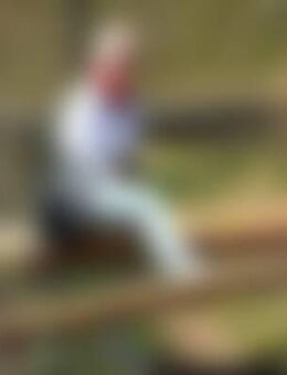 Löw*** - Naumburg (Saale)