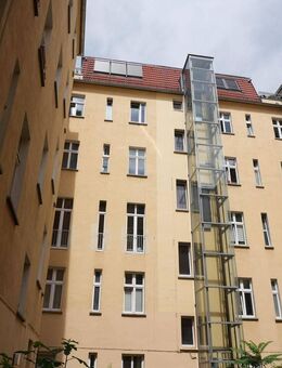 Bezugsfreie 1-Zimmer-Wohnung - Ruhige Oase im Herzen von Friedrichshain - Berlin