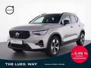 Volvo XC40, B3 Plus Dark GSD 36, Jahr 2023 - Witten