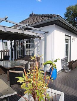 Nahe Hamburg - Modernisierter Bungalow in ruhiger Lage - Heist