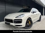 Porsche Cayenne, Turbo S E-Hybrid Coupe Burmester Carbon, Jahr 2020 - Ettlingen