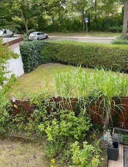 Großer Balkon + Gartenanteil!!! Sonnige 4-Zimmer-Eigentumswohnung in einem 3-Familien-Haus in Erlangen-Büchenbach - Erlangen