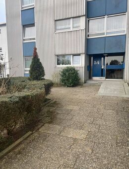 Schöne 3-Zimmer Erdgeschosswohnung mit Garten und neuer EBK - Baltmannsweiler