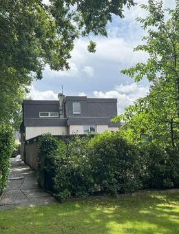 Großzügiges Architektenhaus mit zwei Wohneinheiten, Wellnessbereich & Smart-Home im Märchenviertel - Hannover