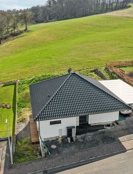 Modernes Einfamilienhaus in Feldrandlage - KfW 55 Standard - Baujahr 2022 - Runkel