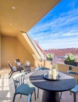 Grundsaniertes Denkmalobjekt: Dachneubau mit Sonnenlounge - Berlin