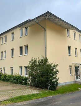 Schöne, helle und ruhige 2 Zimmer-Wohnung im Grünen - Neubrandenburg
