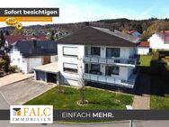 Gepflegtes Zweifamilienhaus mit Doppelgarage in Limbach - Limbach (Baden-Württemberg)