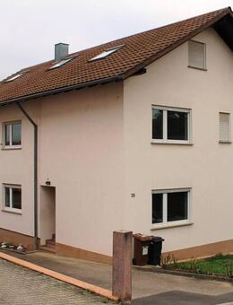 Wohnen auf 3 Etagen. Das Multitalent für größere Familien oder Wohnen und Arbeiten. - Ittlingen