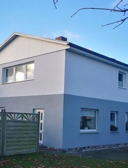 Familientraum an Rügens Boddenküste: Ihr neues Zuhause mit Platz für Generationen! - Lietzow