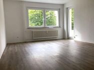 Geräumige 3-Zimmer-Wohnung mit Balkon und Abstellraum - Bielefeld