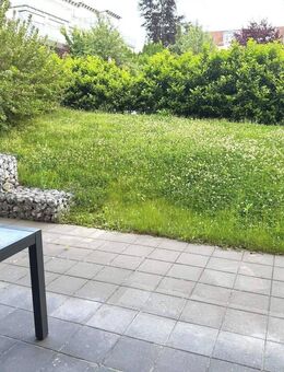 Seltenheit ! Verkauf einer 3 1/2 Zimmerwohnung mit einem eigenen Garten ca. 74 qm und einer großen Terrasse - barrierefrei - Göttingen