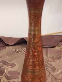 Orientalische Vase graviertes Blumenmuster in rot Messing - Köln