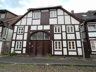 Im Zentrum von Holzminden, Gebäudeensemble: Mehrfamilienhaus und Einfamilienhaus! - Holzminden