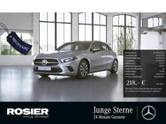 Mercedes A 180, Style, Jahr 2020 - Paderborn