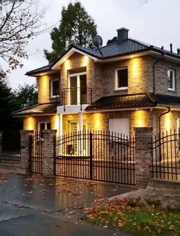 Mediterrane Eleganz trifft zeitlose Klasse - Ihre exklusive Stadtvilla in Leer - Leer (Ostfriesland)