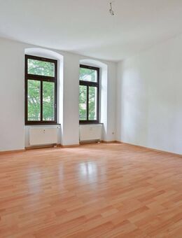 63 m² Wohnung in Chemnitz - 2 Zimmer mit Balkon & Einbauküche - Chemnitz