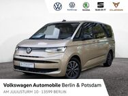 VW T7 Multivan, 2.0 TSI Multivan Life lang, Jahr 2023 - Berlin