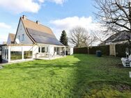 ==Charmantes Einfamilienhaus mit PV-Anlage in Lage== - Lage (Nordrhein-Westfalen)