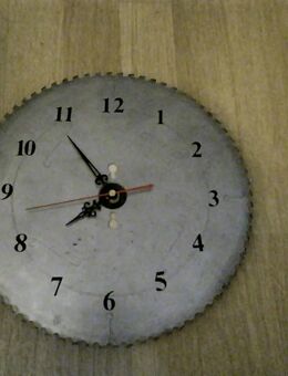zu verkaufen uhr und spiele zu ein fairen preis - Leipzig
