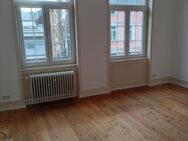 Repräsentative 3-Zimmerwohnung in Stilaltbau mit Balkon - Frankfurt (Main)