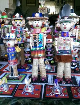 Liebevoll gebastelte Figuren auch als lustige Deko - Recklinghausen