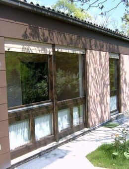 Freistehender Bungalow mit 2 Appartements - Würzburg