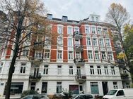 Modernisierungsbedürftige 4-Zimmer Altbauwohnung in Szenelage von Altona-Nord - Hamburg