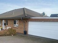 Einfamilienhaus, Bungalow 2016, 108qm, von PRIVAT Doppelgarage + Carport - Todendorf