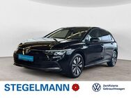 VW Golf, 2.0 TDI VIII Move, Jahr 2023 - Lemgo