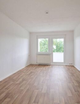 Provisionsfreie 3-Raumwohnung mit Balkon zu vermieten !!! - Mügeln