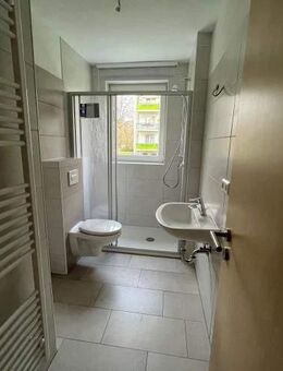 Modern sanierte 3-Raum-Wohnung im Erdgeschoss, gepflegter Altbau! - Oschersleben (Bode)