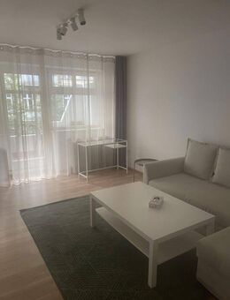 All-inclusive! Hochwertig möblierte Wohnung mit Einbauküche und Balkon/ Endpreis für 1300 € - Berlin