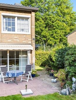 Gepflegtes Reihenendhaus mit Garten und Vollkeller - Hamburg