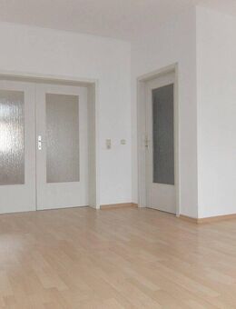 Kleines 3-Zimmer-Wohlfühlnest mit Balkon - Chemnitz