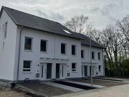 120 m² Endreihenhaus, Feldrandlage und Luft-Wasser-Wärmepumpe mit PV-Anlage - Rosengarten (Niedersachsen)