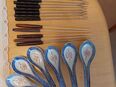 Küchenzubehör, Jap. Suppenlöffel, Fonduegabeln, Fonduespieße, Pinnchen mit Etui, Aufbewahrung Konvolut in 85617
